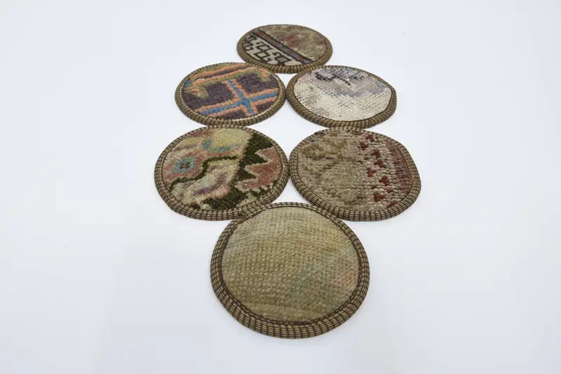 Böhmischer blauer und brauner runder Untersetzer, ethnisch inspirierter Untersetzer