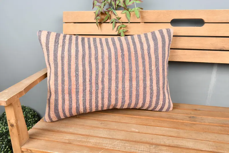 Shabby Chic Cushion Cover, Boho Pillow, 16x24 Pink Pillow Sham, Handmade Kilim Cushion, Pillow for Sofa, Boho Chic Cushion, Cushion Case - 1