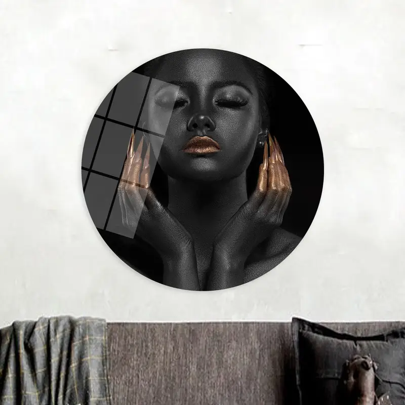 Trendige Luxus-Leinwand: Abstrakte afrikanische Frau mit schimmernder Kupferlippe