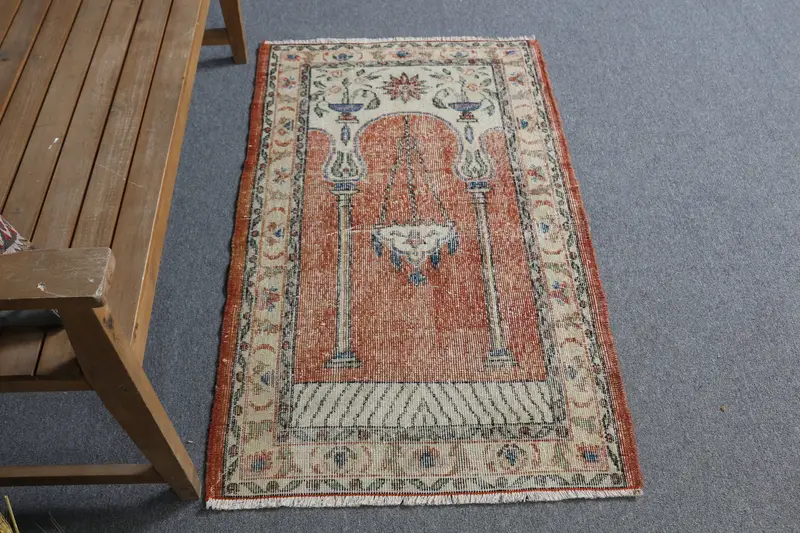 Teppich mit Punkten in Rot und Beige, 2,5 x 4,2 Fuß, schickes Dekor