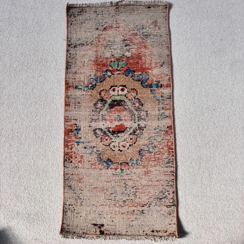 Oushak Vintage Halı, 1.3x2.9 ft Türk Halısı, Kırmızı Çiçekli Yün Halı - 1