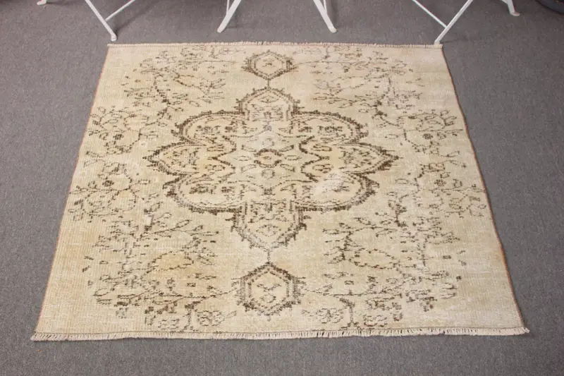 Alfombra de lunares verde y marrón, decoración elegante de 4,1 x 3,5 pies