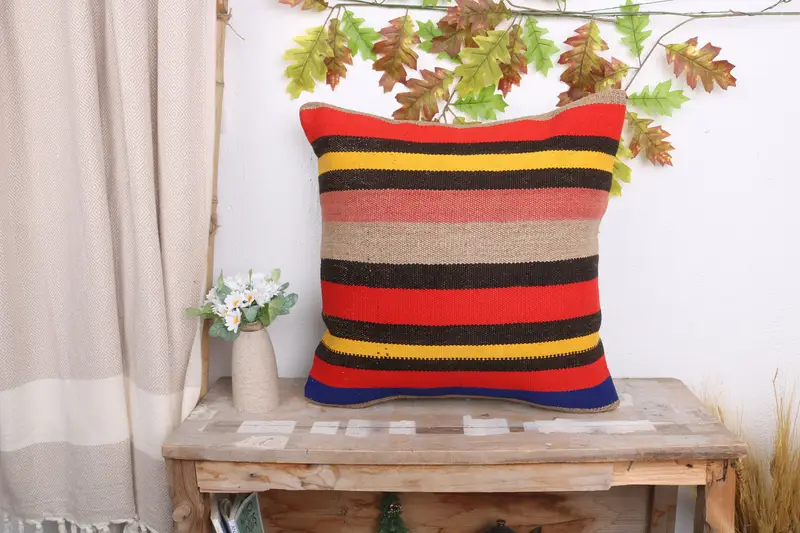 Vintage Pillow, Knitted Cushion Cover, Pillow, Pillow for Couch, Bohemian Cushion Pillow Case, Pillow for Sofa, 20x20 Red Pillow Cover - 1