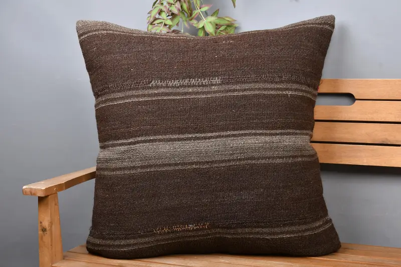 Braun und Beige gestreiftes Wurfkissen, 28x28 besticktes Kissen