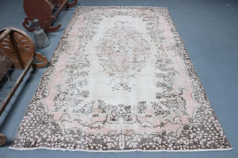 Vintage Türk Halısı, 5.4x9.2 ft Büyük Halı, Beyaz Oushak Çizgili Halı - 1