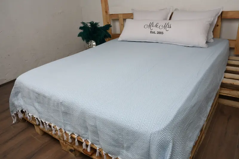 Decorative Bedspread, Bachelorette Party Items, Bridesmaid Gifts, Throw Blanket, Home Decor Blankets, 96x80 Cotton Chevron Towel, Personalized Gifts - 8