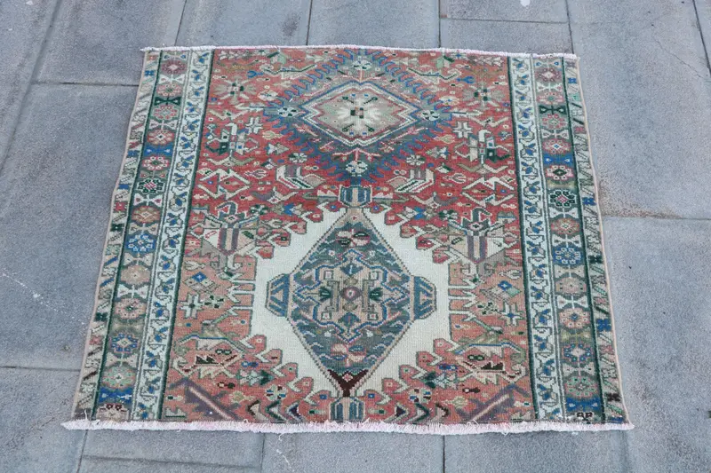 Turkish Vintage Small Rug 3.1x2.7 ft (94x81 cm), Red Ikat Oushak Rug - 1