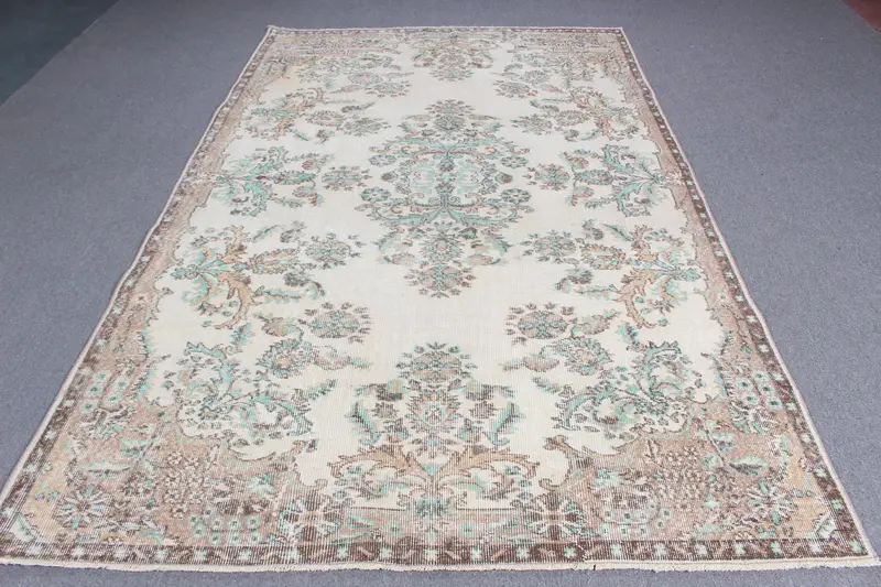 Vintage Turkish Large Rug 5.9x9.2 ft, Brown Blue Animal Print Wool Rug - 1