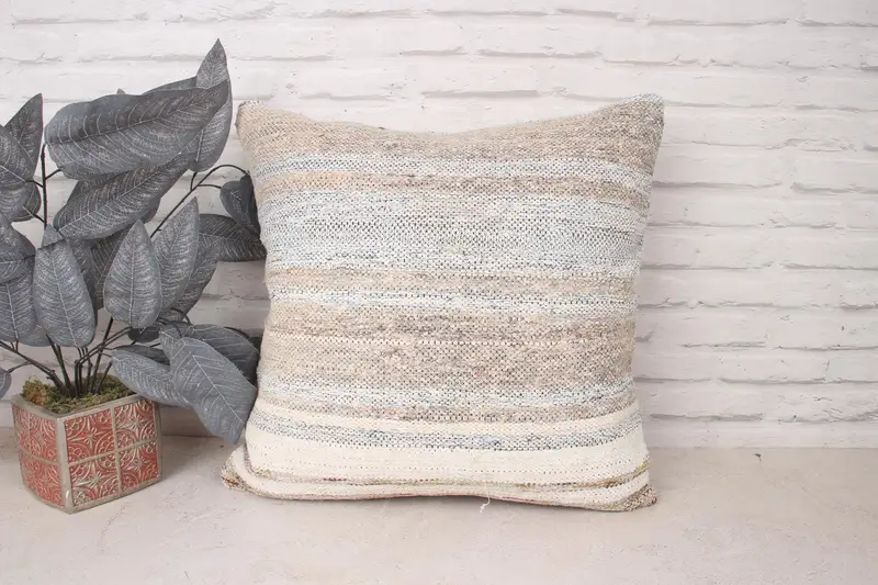 Home Decor Pillow, Pillow Cover, Handmade Kilim Cushion, Chair Pillow Cover, 20x20 White Pillow, Living Room Throw Cushion, Gift Pillow - 1