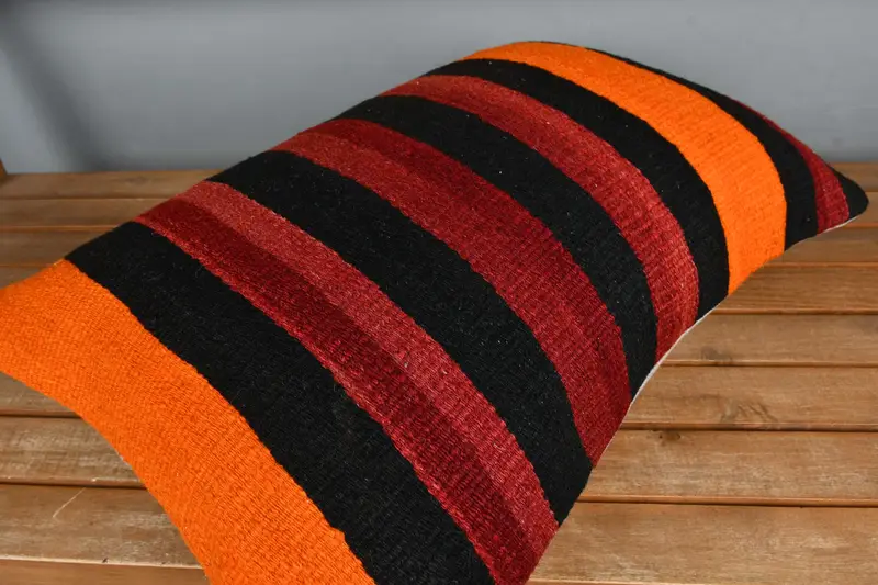 Office Chair Pillow Cover, Turkish Kilim Pillow, 16x24 Red Pillow Cover, Vintage Kilim Throw Pillow, Kilim Pillow Cover, Pillow Case - 2