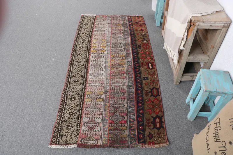 Alfombra Verde con Borde Azul 2,7x5,7ft, Diseño Elegante