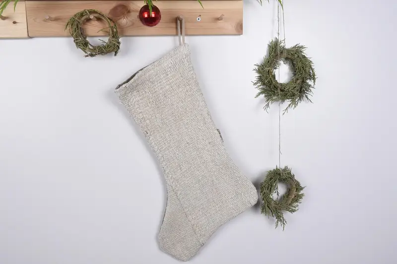 Şenlikli Noel Süsleri Deseni, Dayanıklı Kilim Noel Çorabı