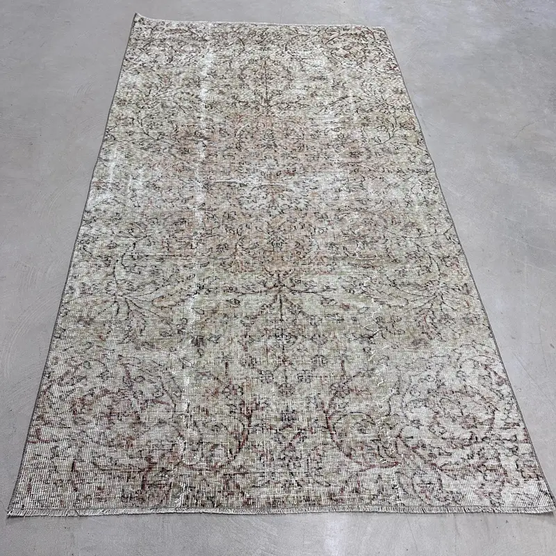 Turkish Oushak Rug 4.2x7.7 ft (129x236 cm), Gray Plants & trees Vintage Rug - 1