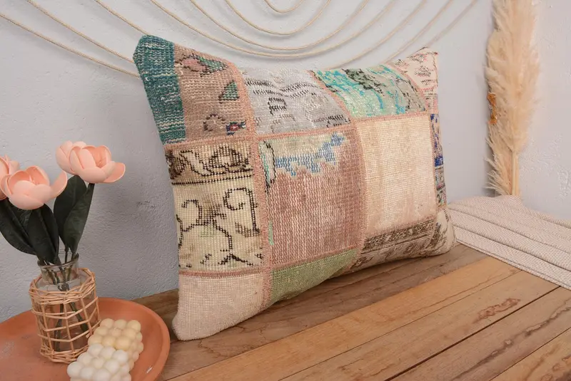 Beige-grünes Patchwork-Wurfkissen, 20x28 besticktes Kissen