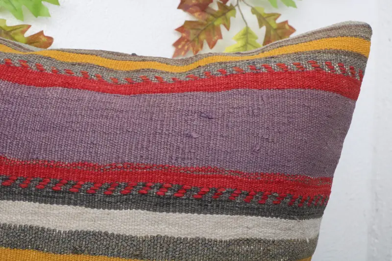 Boho Chic Cushion Case, Pillow for Sofa, Home Decor Pillow, Vintage Kilim Throw Pillow, Cushion Cover, 20x20 Purple Pillow Sham - 5