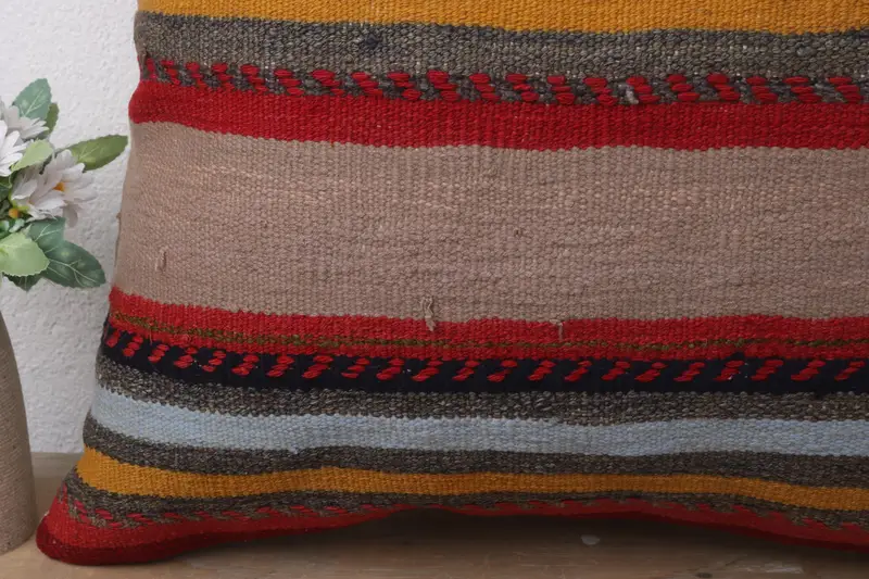 Boho Chic Cushion Case, Pillow for Sofa, Home Decor Pillow, Vintage Kilim Throw Pillow, Cushion Cover, 20x20 Purple Pillow Sham - 3