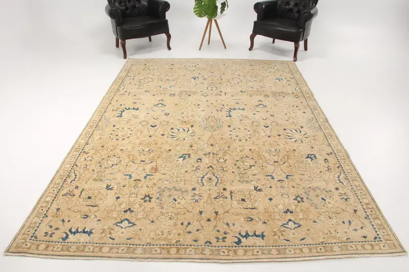 Vintage Türk Oushak Halısı 7.3x10.4 ft, Bej Büyük Boy Puantiyeli Yün Halı - 1