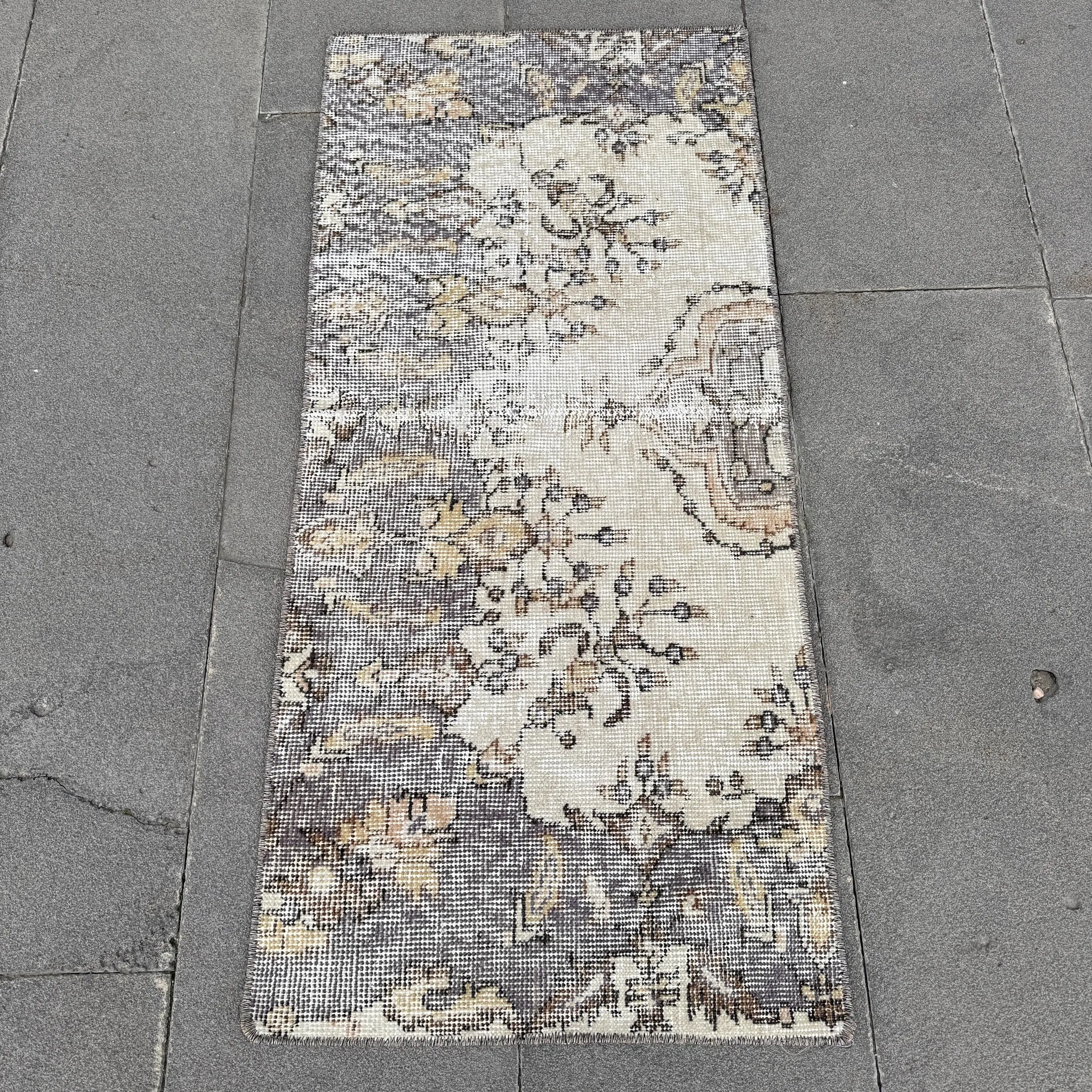 Vintage Türk Halısı 1.7x3.8 ft (52x115 cm), Gri Yün Halı - 1