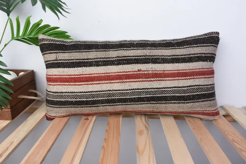 Almohada de alfombra de kilim étnico, simulacro de cojín de kilim, caja de cojín de beige 12x24, almohada de kilim vintage, caja de cojín de jardín, caja de cojín - 1