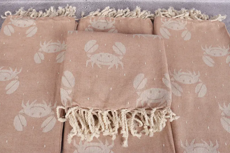 Luxury Beach Towel, 68x40 Cotton Crab Design Towel, Best Beach Towel, Organic Beach Towel, Bridal Shower Favor, Custom Towel, Sand-free towel - 4
