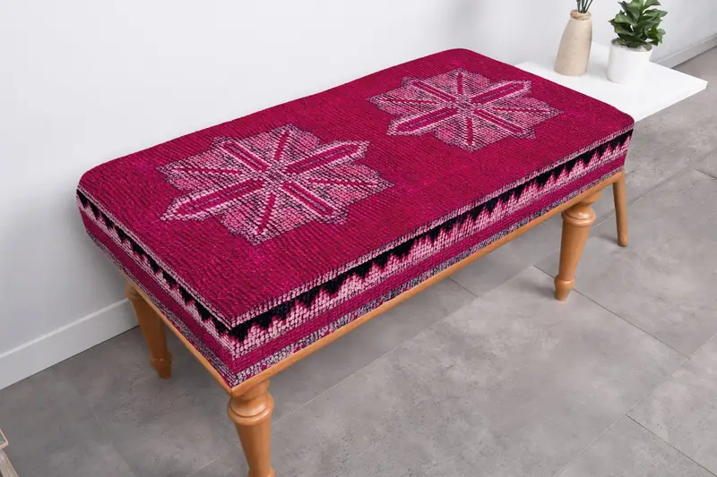 Pembe ve Mor İskandinav Osmanlı, Kilimden Esinlenen Osmanlı