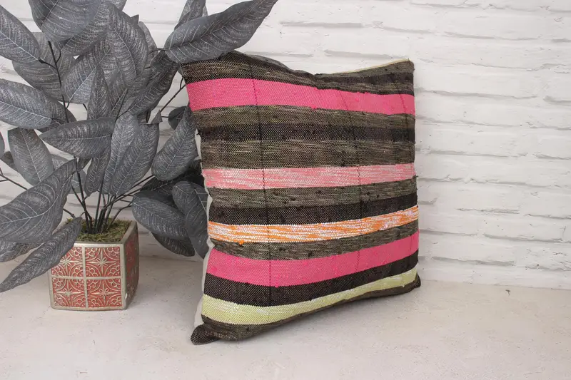 Pillow, 18x18 Pink Cushion, Bed Cushion, Ethnical Kilim Rug Pillow, Interior Designer Pillow, Kilim Cushion Sham, Decorative Cushion - 3