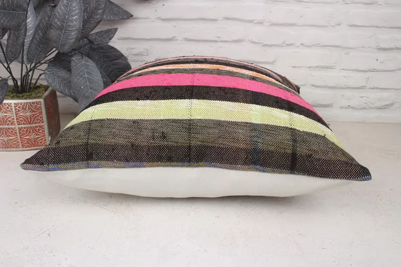 Pillow, 18x18 Pink Cushion, Bed Cushion, Ethnical Kilim Rug Pillow, Interior Designer Pillow, Kilim Cushion Sham, Decorative Cushion - 5