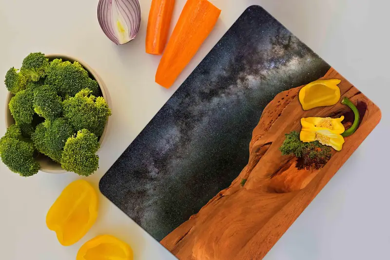 星空ガラスまな板、コンテンポラリーキッチンエッセンシャル