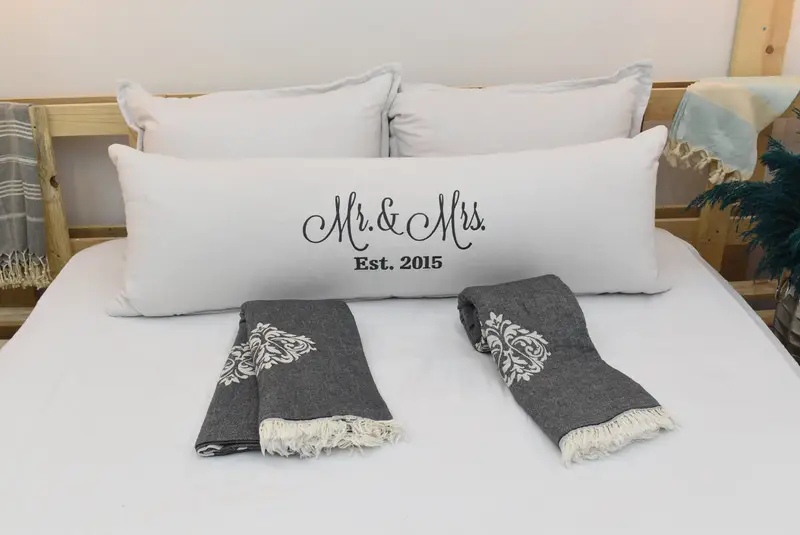 Beach Bachelorette Party Decorations, Custom Wedding Gifts, Monogram Blanket, Bridesmaid Gift, 70x60 Cotton Baroque Towel, Throw Blanket - 3