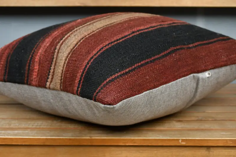 Turkish Kilim Pillow, Toss Pillow Cover, 20x20 Red Pillow Cover, Pillow Cover, Vintage Pillow, Antique Pillows, Southwestern Cushion Case - 4