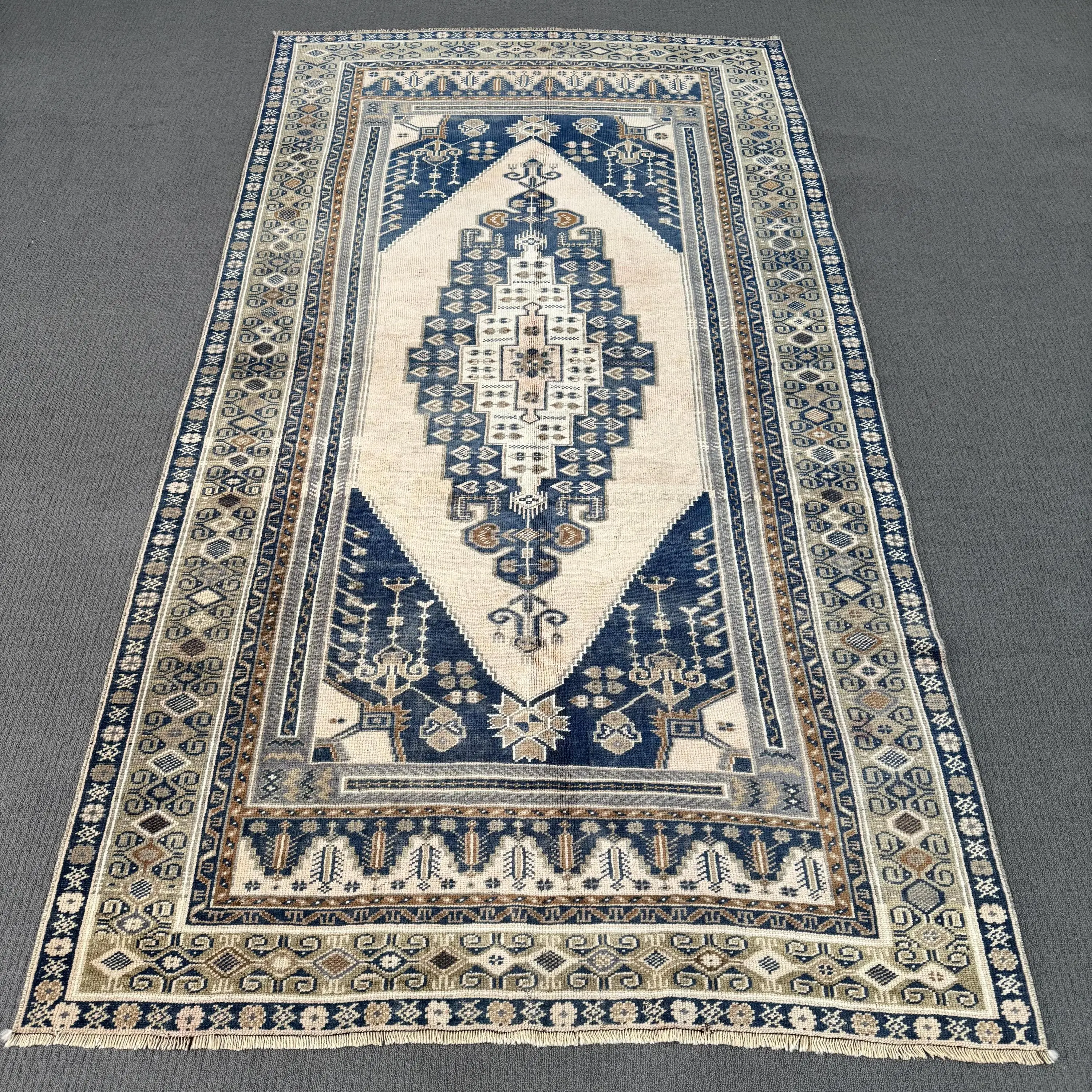 Vintage Area Rug 4.4x8.2 ft (134x250 cm), Blue Solid Turkish Rug - 1