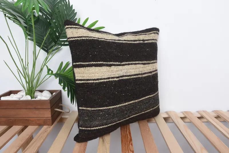 Vintage Pillow, Car Pillow Cover, Throw Kilim Pillow, Pillow, Rustic Pillow, Kilim Pillow Cover, Ikat Pillow Sham, 20x20 Brown Pillow Case - 4