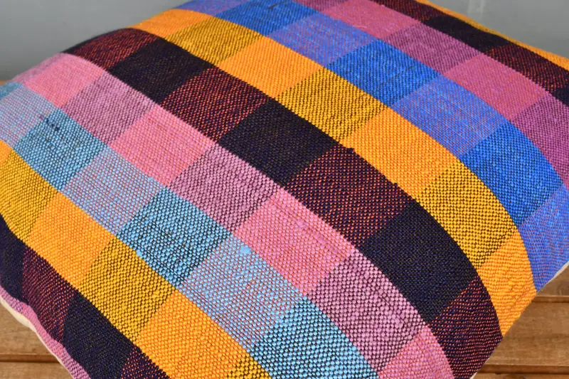 Cushion Cover, Handmade Rug Seat Cushion Cover, Turkish Pillow, 18x18 Pink Cushion Case, Ethnical Kilim Rug Pillow, Boho Pillow Sham Cover - 3