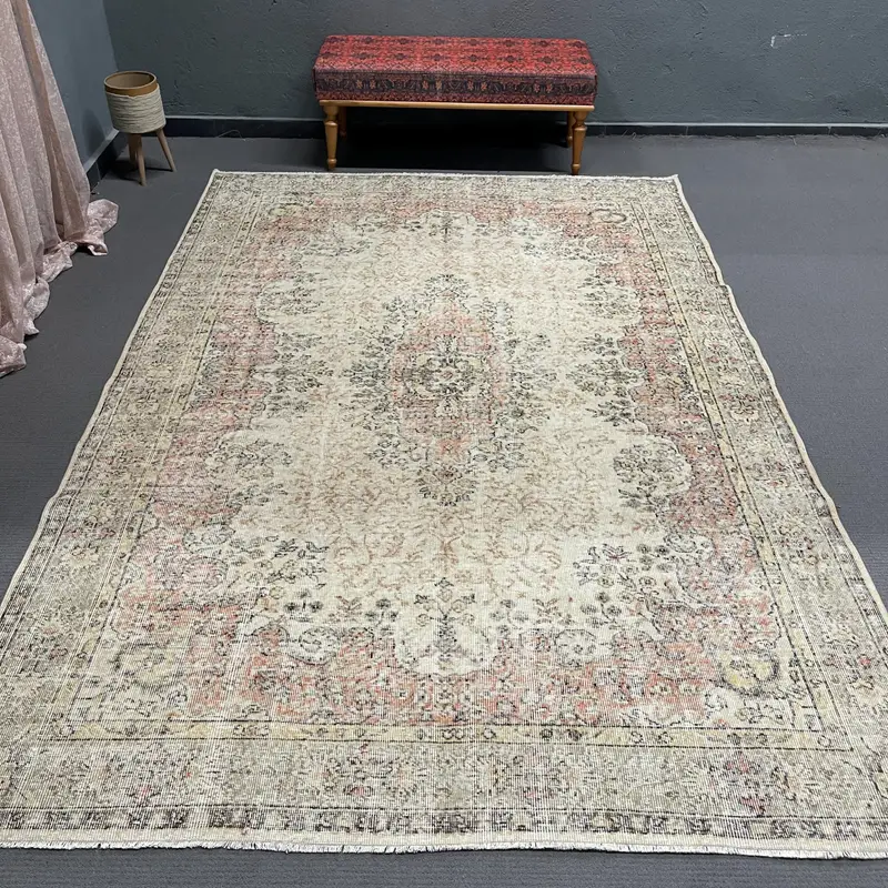 Beige & Orange Rug, 6.9x10.3 ft Animal Print