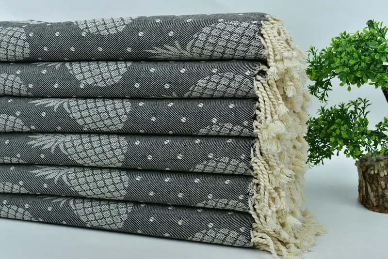 Bridesmaid Gifts, Travel Towel, Bridal Gifts, Personalized Wedding Gift, Gift For The Home Decor, Fouta towel, 80x40 Cotton Pineapple Design Towel - 4