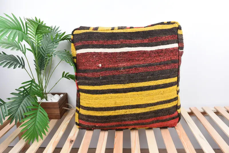 長方形キリム プーフ、ブラウン & レッド ウール オットマン プーフ