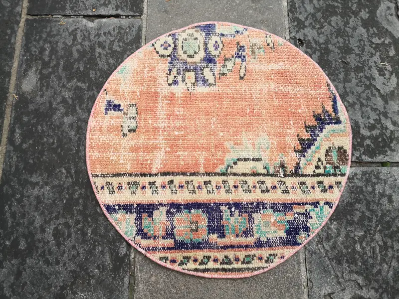 鮮やかな2x2フィートのラグ、オレンジ&ブルーのオリエンタルデザイン