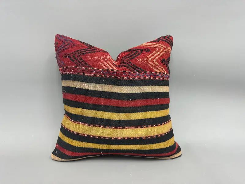 18x18 Red Pillow Case, Colorful Cushion Cover, Kilim Cushion Sham, Pillow for Sofa, Customized Pillow Case, Kilim Pillow Cover, Pillow Sham - 1