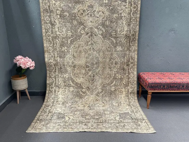 5x8.5 ft Büyük Türk Vintage Halısı, Kahverengi Yün Halı - 1