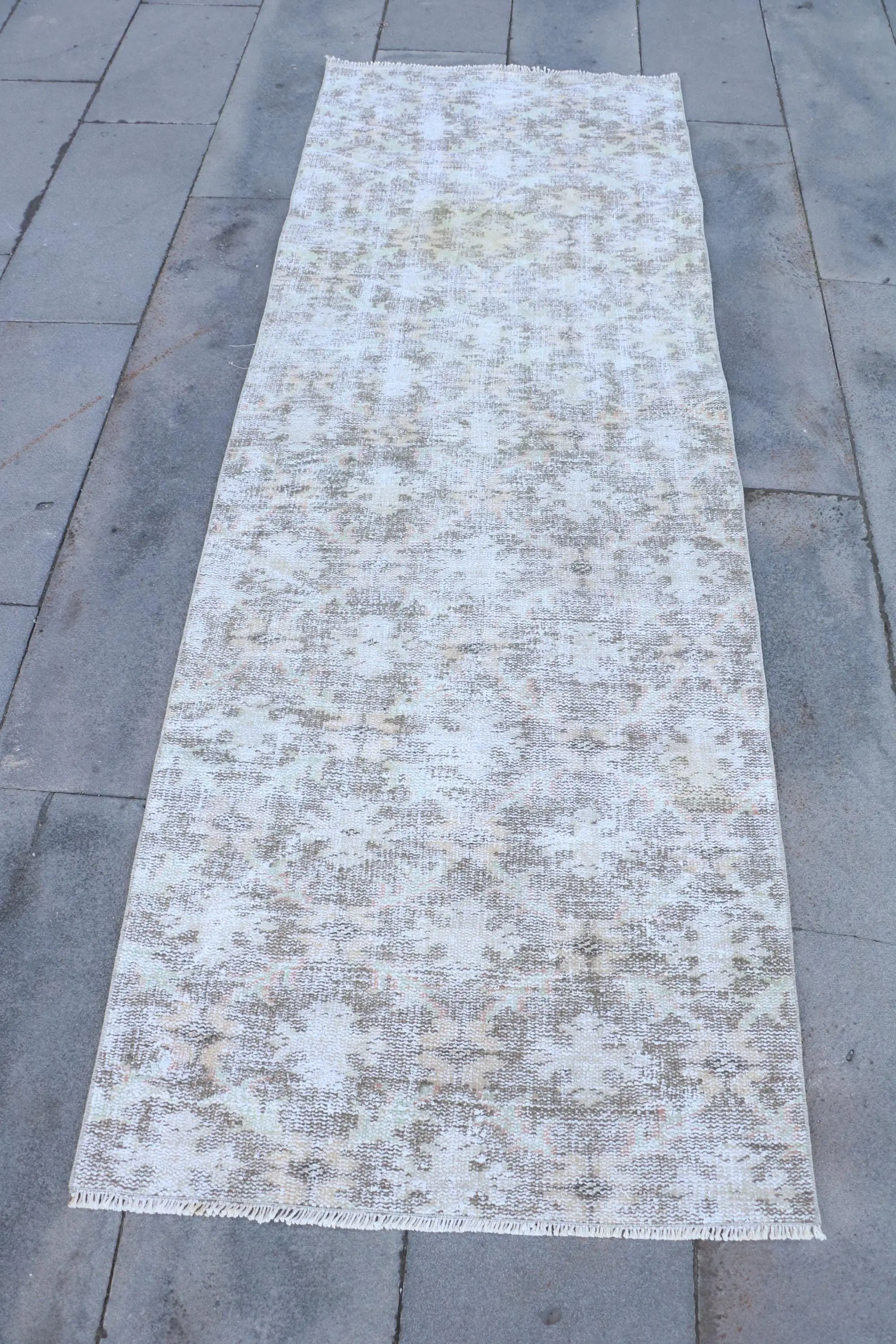 2.6x7.5 ft Runner Turkish Rug, Vintage Rug, White Gray Polka dot Wool Rug - 1