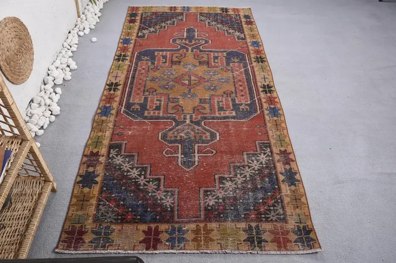 3,2 x 6,5 Fuß großer roter Perserteppich, handgefertigt mit lila Akzenten