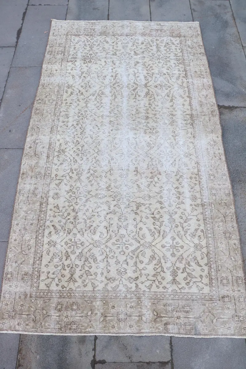 Elegante Alfombra Beige y Marrón, 10x1,8m Diseño Inspirado en la Naturaleza