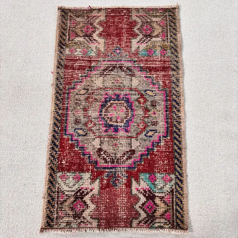 Türk Vintage Halısı 1.6x2.8 ft, Kırmızı Oushak Halısı - 1