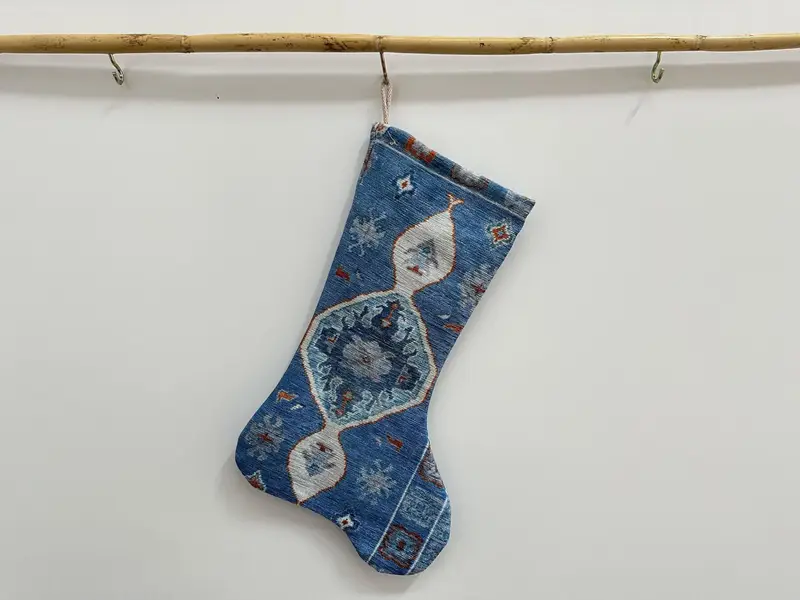 Medias estampadas con diseño geométrico de Oushak - Comodidad moderna y elegante