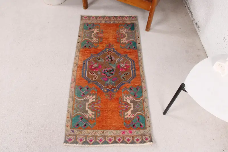 El Yapımı Kırmızı ve Yeşil Halı, 0,1x3,7 ft Şık Kareli Tasarım