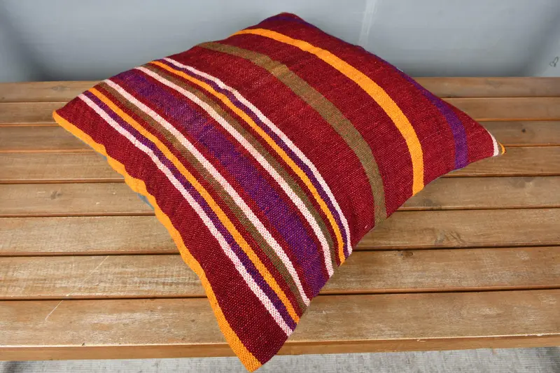 18x18 Red Pillow, Kilim Cushion Sham, Gift Pillow, Cushion Case, Vintage Pillow, Accent Throw Pillow, Yoga Cushion Case, Pet Pillow Sham - 2