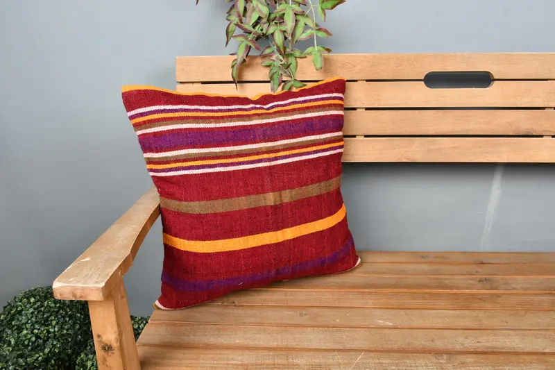 18x18 Red Pillow, Kilim Cushion Sham, Gift Pillow, Cushion Case, Vintage Pillow, Accent Throw Pillow, Yoga Cushion Case, Pet Pillow Sham - 1