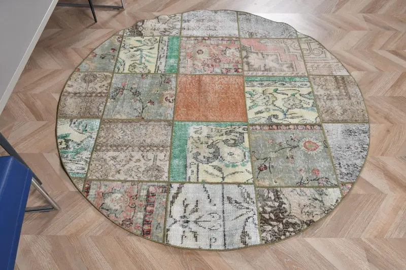 5,2x5,2 ft Green Ombré Rug, Vibrant Green-Orange Accent