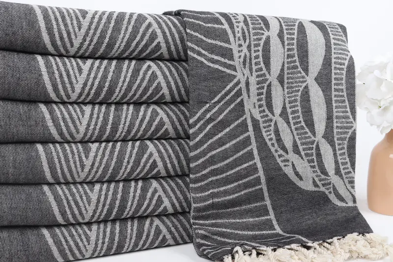 Peshtemal Towel, Lightweight Turkish towel, Guest Towel, Maid Of Honor Gift, 68x40 Cotton Striped Design Towel, Organic towel, Oversized Beach Towel - 3