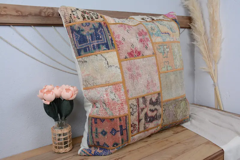 Beige & Bronze Patchwork Kissen, handgemachtes Vintage Kissen